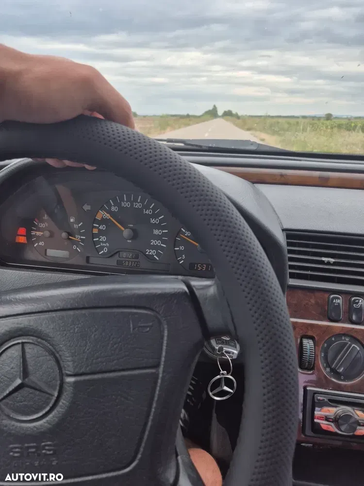 Mercedes-Benz C W202 — imagine 4