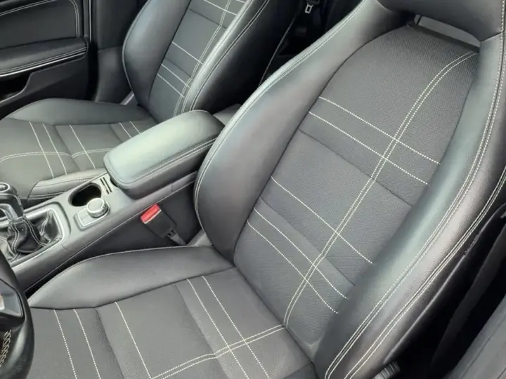 Mercedes-Benz A 180 W176 StreetStyle