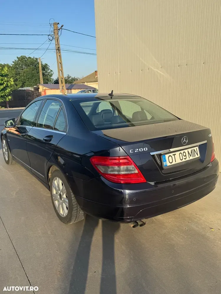 Mercedes-Benz C W204 200 CDI DPF BlueEFFICIENCY — imagine 5