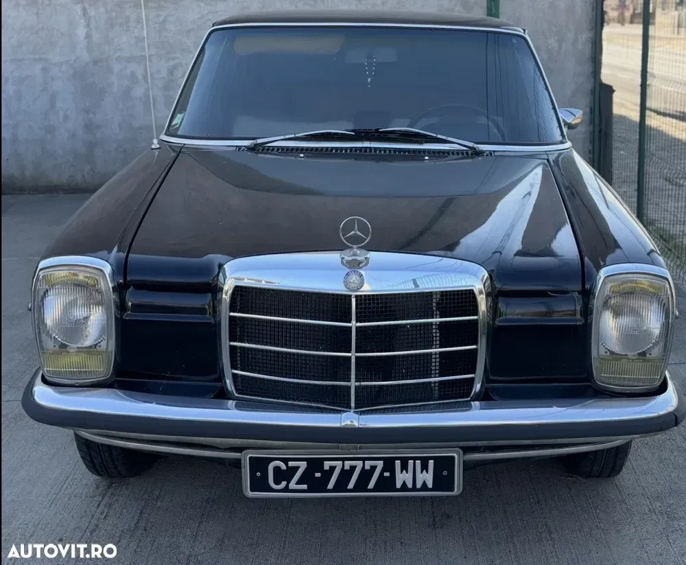 Mercedes-Benz W114 — imagine 2