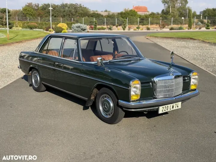 Mercedes-Benz W114