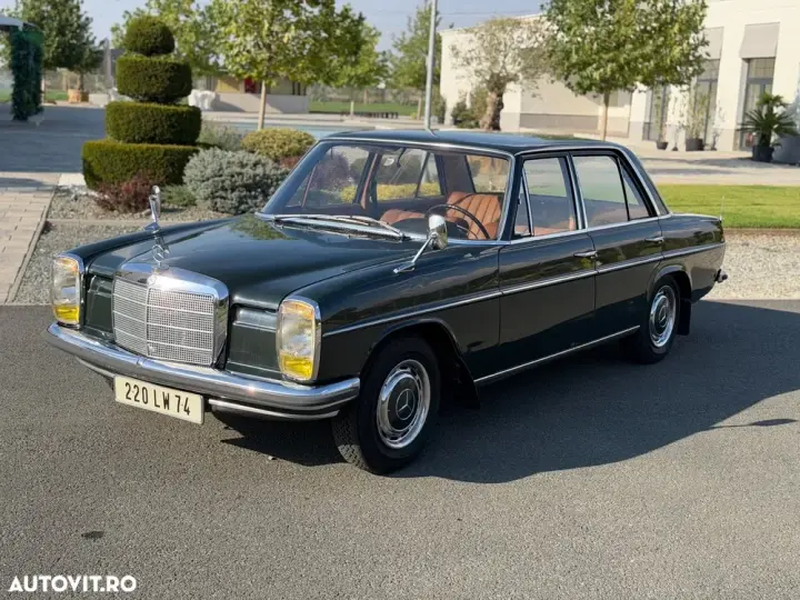 Mercedes-Benz W114
