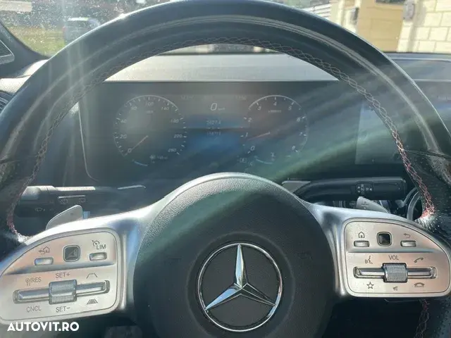Mercedes-Benz GLB 250 4MATIC 8G-DCT AMG Line