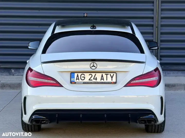 Mercedes-Benz CLA 200 C117 7G-DCT AMG Line