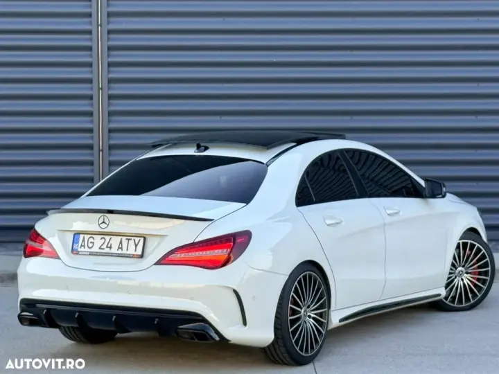 Mercedes-Benz CLA 200 C117 7G-DCT AMG Line