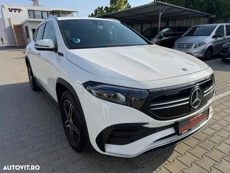 Mercedes-Benz EQA 250 AMG Line — imagine 2