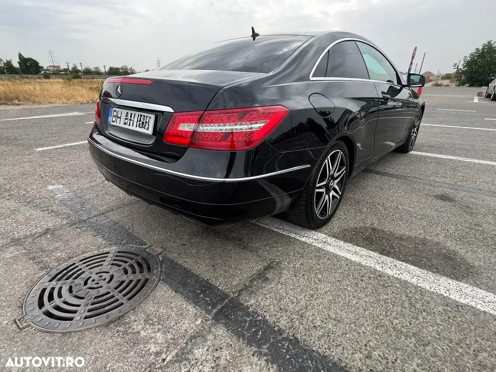 Mercedes-Benz E — imagine 3