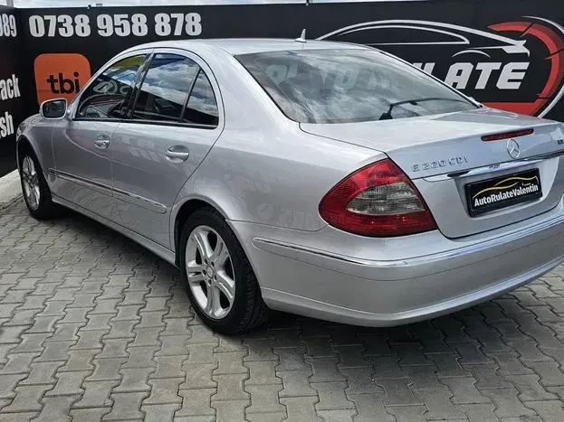 Mercedes-Benz E 220 CDI