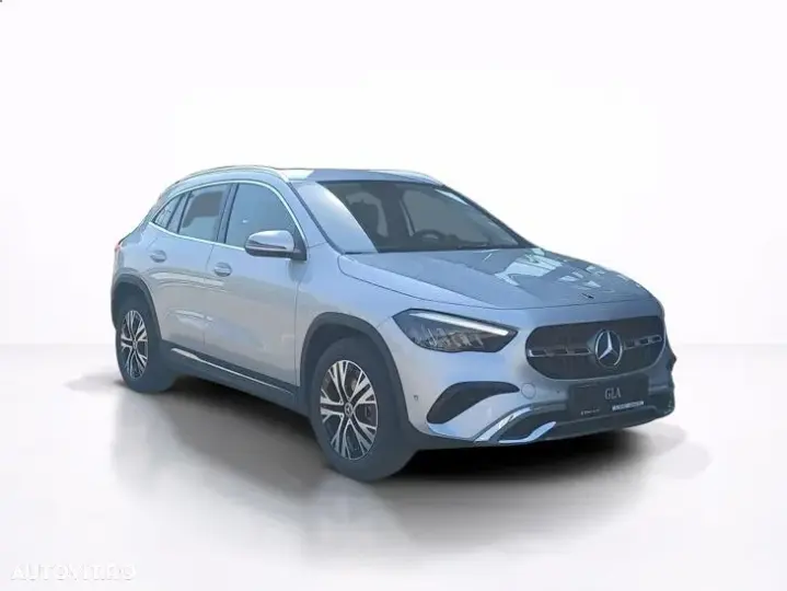 Mercedes-Benz GLA H247 180 MHEV