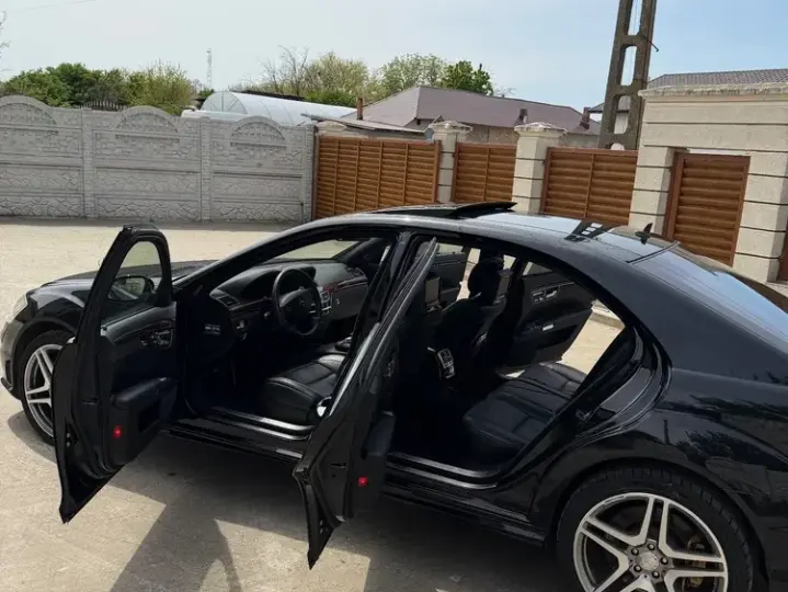 Mercedes-Benz S 63 AMG Long Aut.