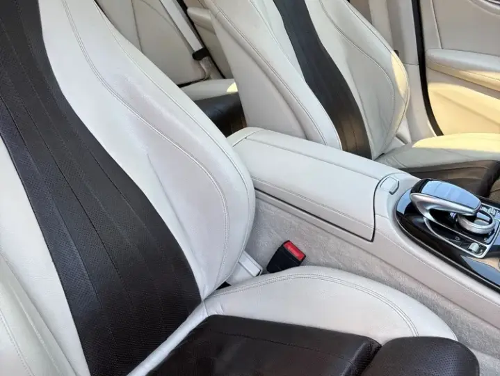 Mercedes-Benz E W213 220 d 9G-TRONIC