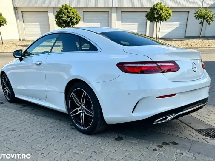Mercedes-Benz E W213 220 d