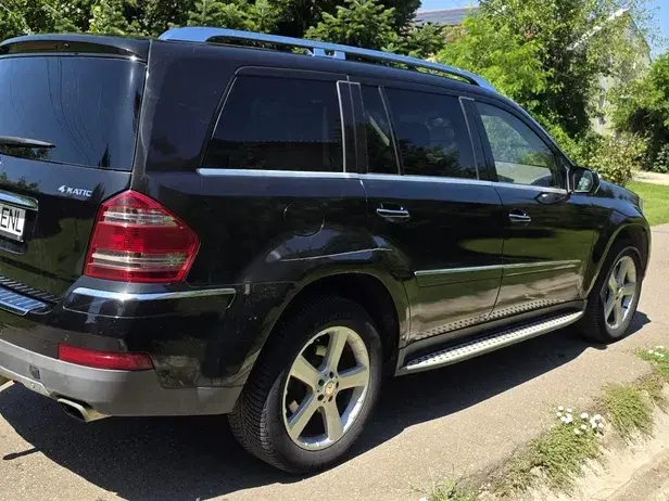 Mercedes-Benz GL X164