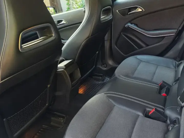Mercedes-Benz A 180 W176 BlueEfficiency