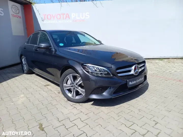 Mercedes-Benz C W205 300 e 9G-TRONIC Avantgarde
