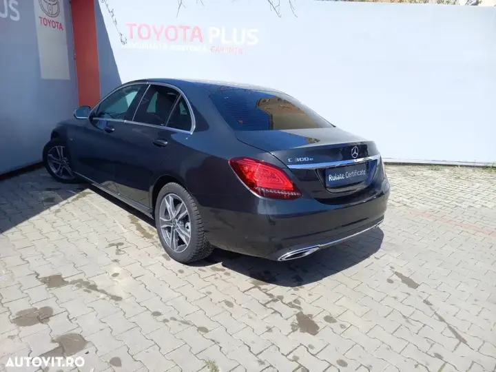 Mercedes-Benz C W205 300 e 9G-TRONIC Avantgarde
