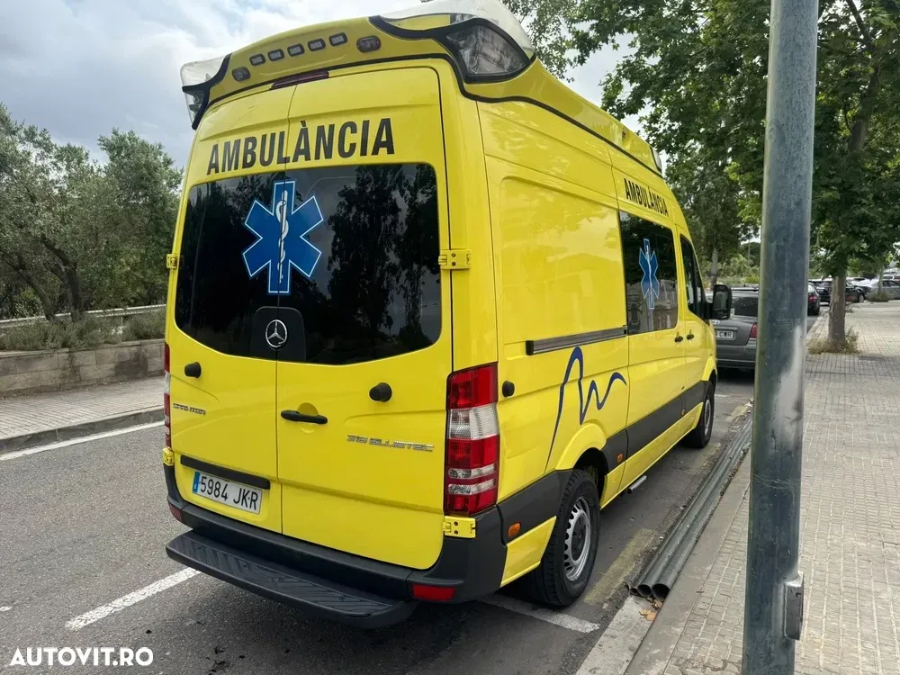 Mercedes-Benz Sprinter 906.211 7G-TRONIC Plus — imagine 3