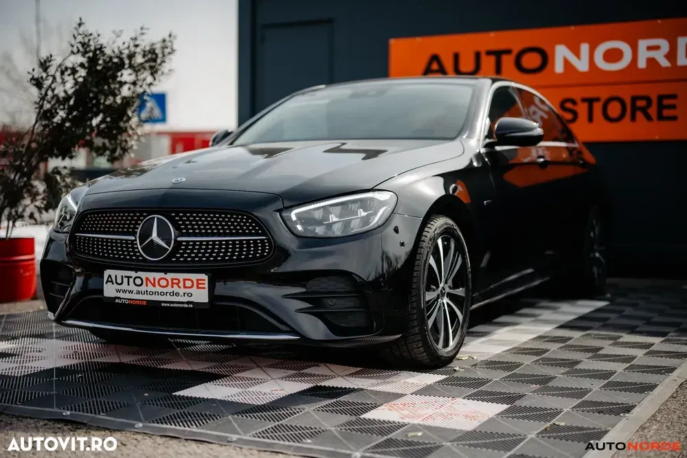 Mercedes-Benz E W213 300 de 9G-TRONIC AMG Line — imagine 5