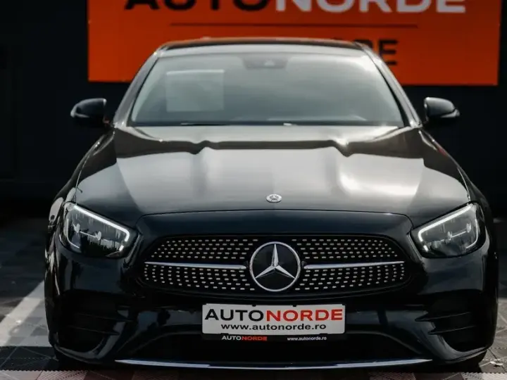 Mercedes-Benz E W213 300 de 9G-TRONIC AMG Line