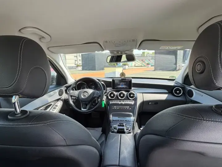 Mercedes-Benz C W205 180 9G-TRONIC Avantgarde