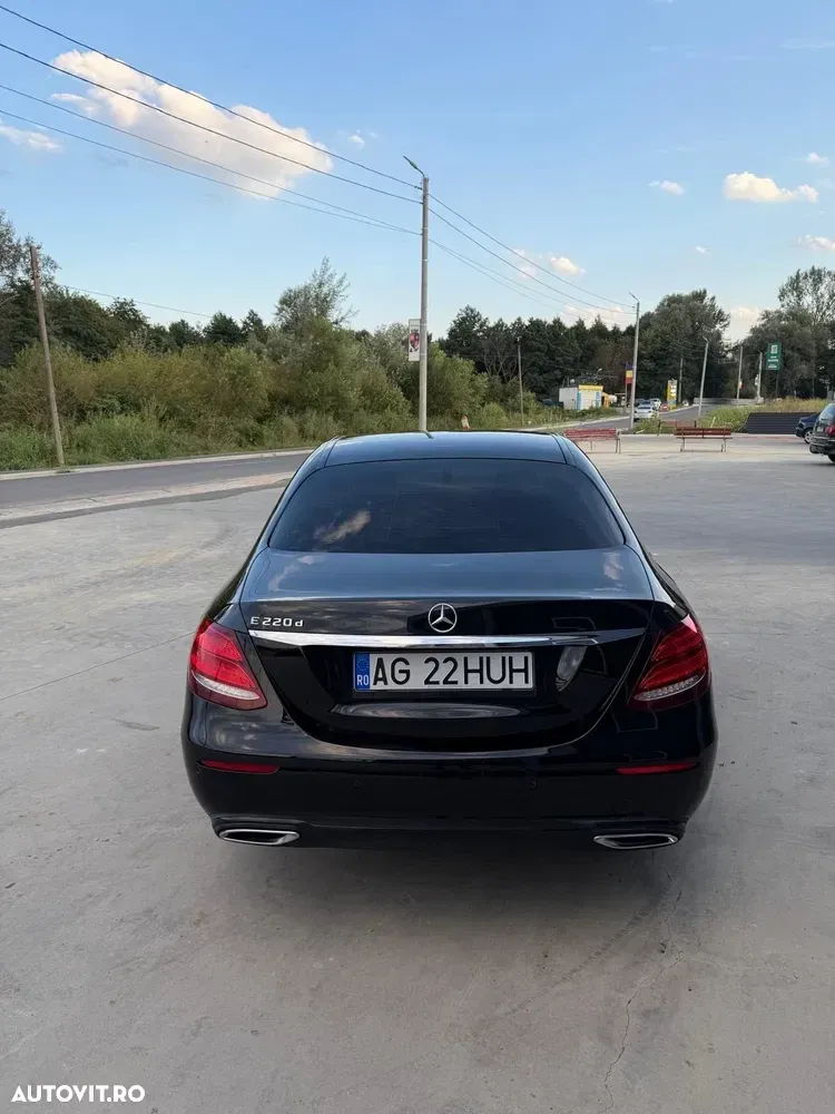 Mercedes-Benz E 220 d Aut. — imagine 2