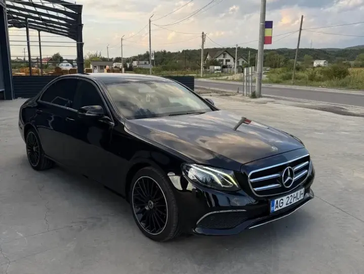 Mercedes-Benz E 220 d Aut.