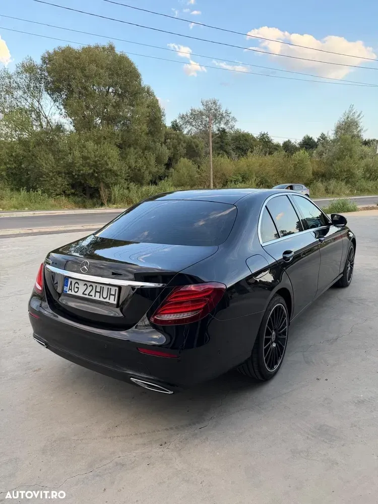 Mercedes-Benz E 220 d Aut. — imagine 4