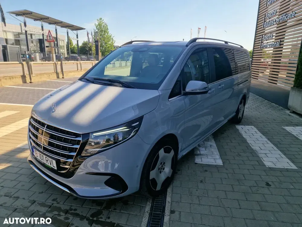 Mercedes-Benz V 300 d Combi Extra-lung 237 CP AWD 9AT Exclusive — imagine 3