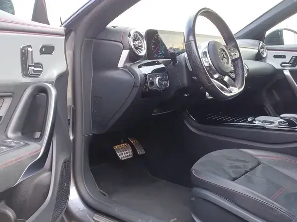 Mercedes-Benz CLA 220 C118