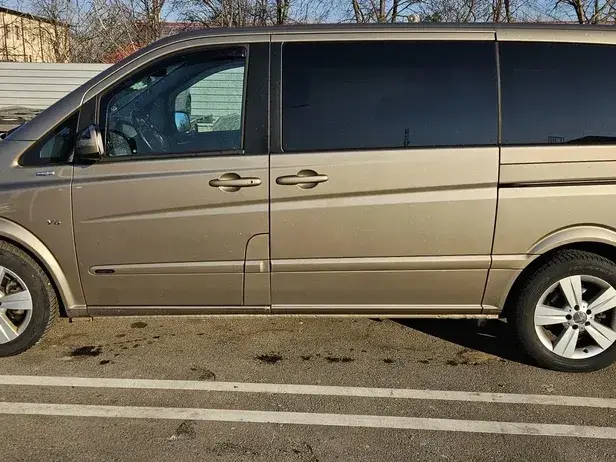 Mercedes-Benz Viano 3.0 CDI DPF lang Automatik Avantgarde