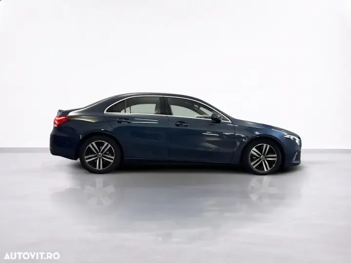 Mercedes-Benz A 200 Sedan 7G-DCT