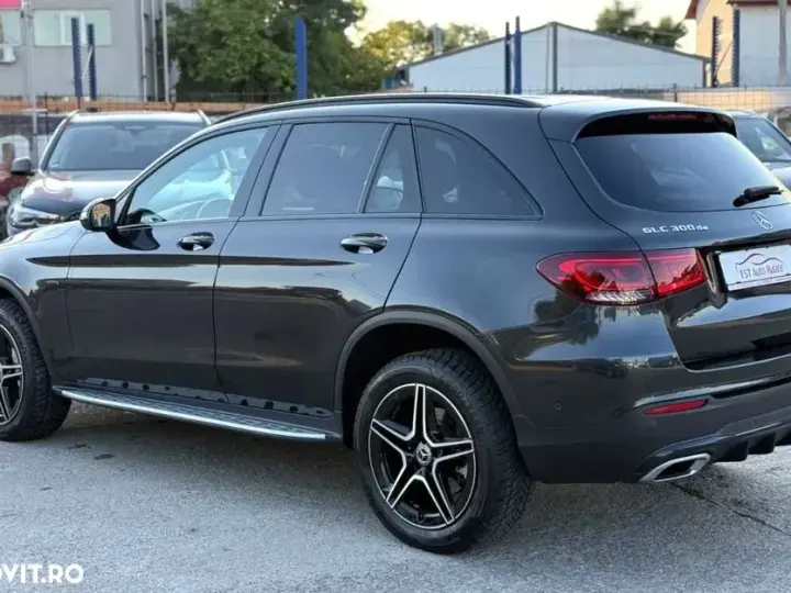 Mercedes-Benz GLC X254