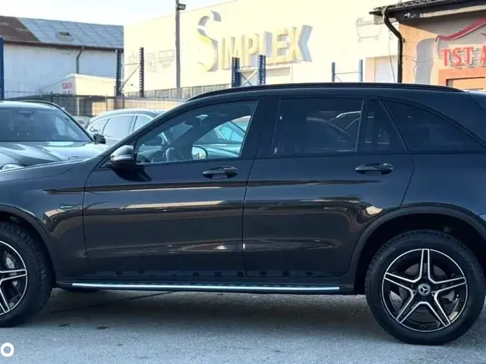 Mercedes-Benz GLC X254