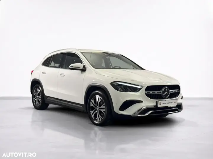 Mercedes-Benz GLA H247 ver-200-mhev-aut-
