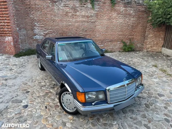 Mercedes-Benz W126