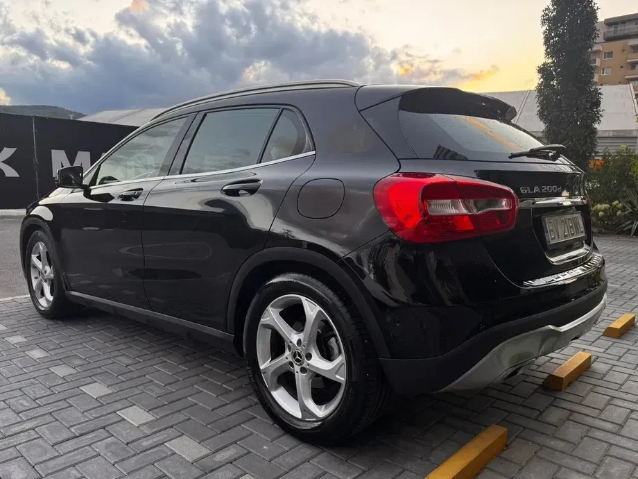 Mercedes-Benz GLA 200 d 4MATIC Aut. — imagine 6
