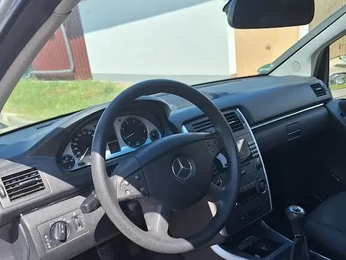 Mercedes-Benz B 150 W245