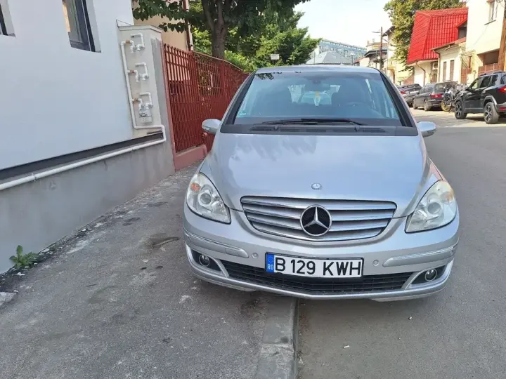Mercedes-Benz B 150 W245