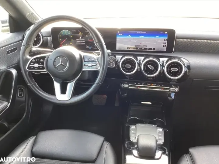 Mercedes-Benz CLA 180 C118