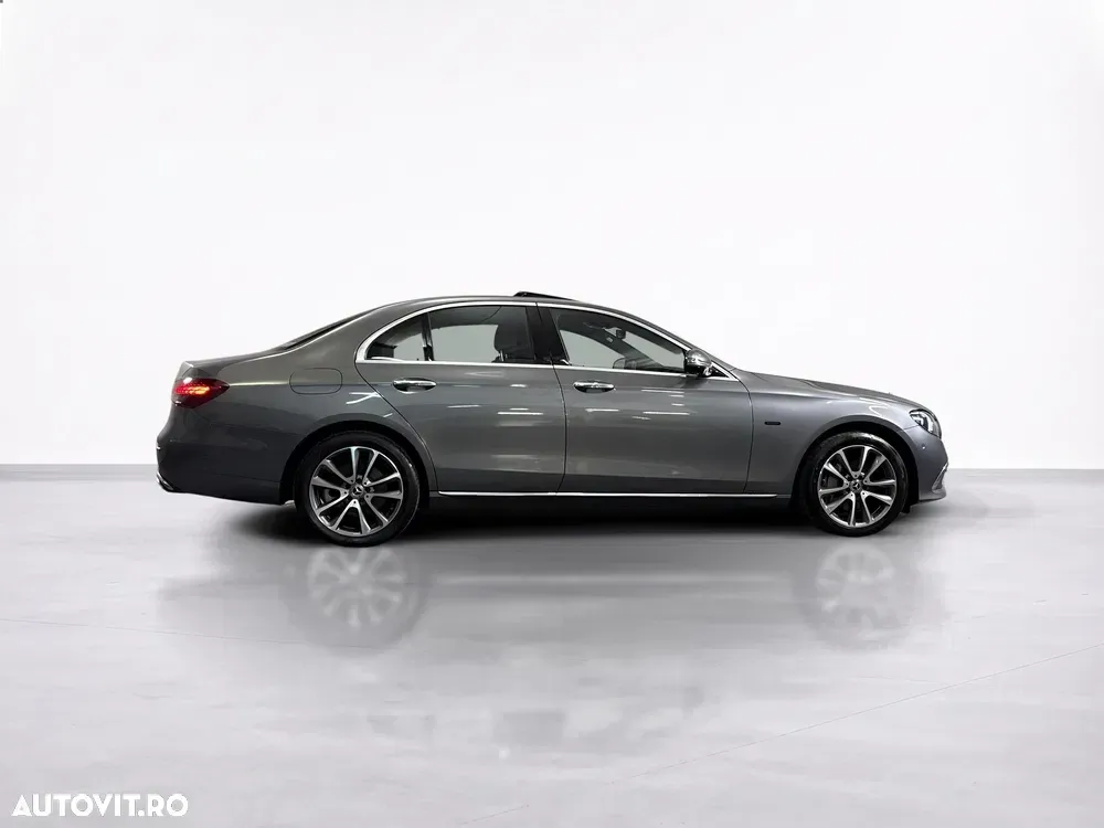 Mercedes-Benz E — imagine 6