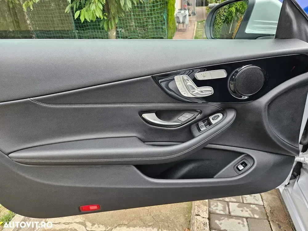 Mercedes-Benz C W205 180 9G-TRONIC Night Edition — imagine 6