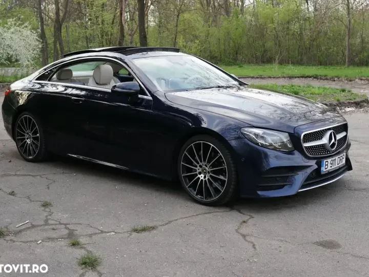 Mercedes-Benz E W213 200 9G-TRONIC AMG Line