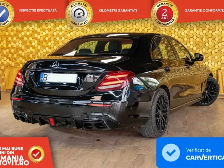 Mercedes-Benz E W213 200 d 9G-TRONIC AMG Line