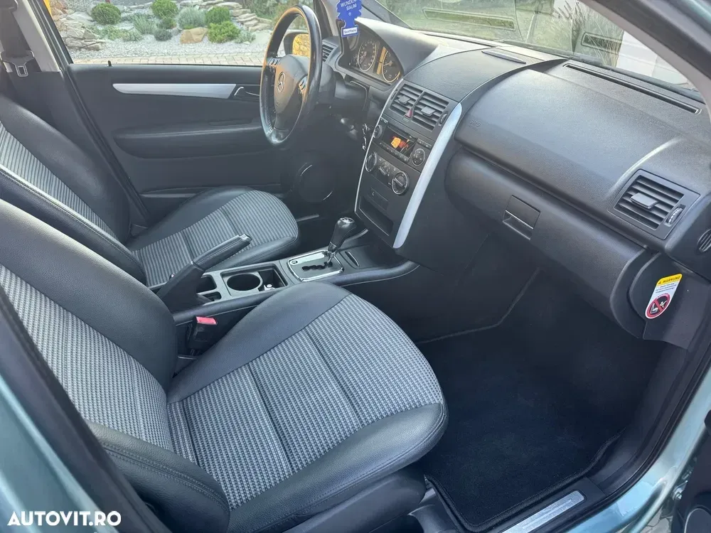 Mercedes-Benz A 150 W169 Autotronic Avantgarde — imagine 6