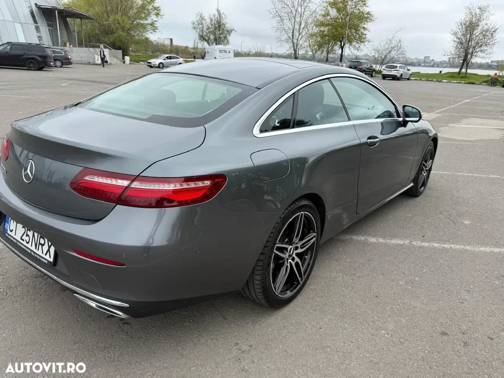 Mercedes-Benz E W213 220 d 4MATIC Aut. — imagine 6