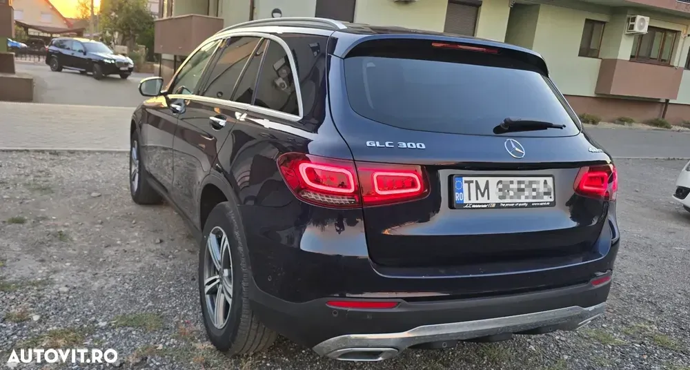 Mercedes-Benz GLC 300 4MATIC — imagine 6