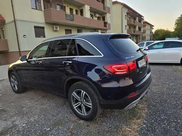 Mercedes-Benz GLC 300 4MATIC