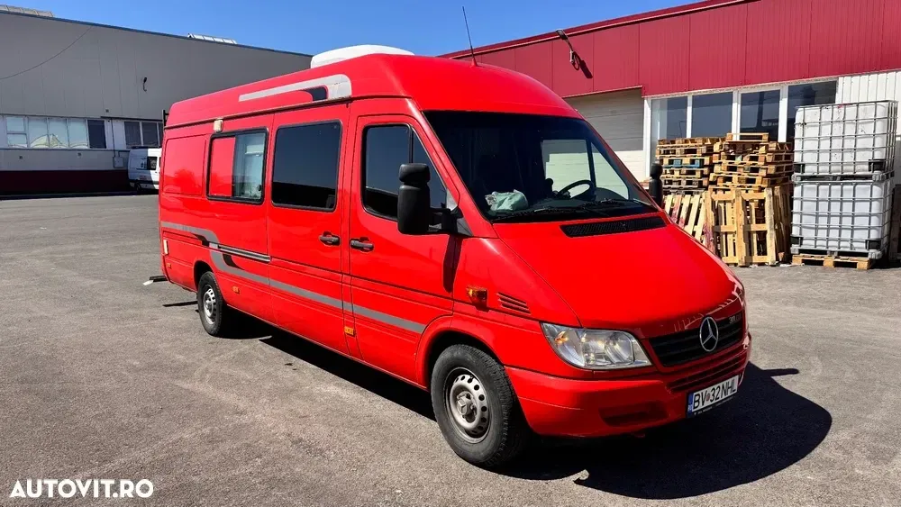 Mercedes-Benz Sprinter — imagine 3