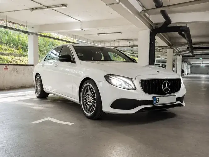 Mercedes-Benz E W213 200 Aut.