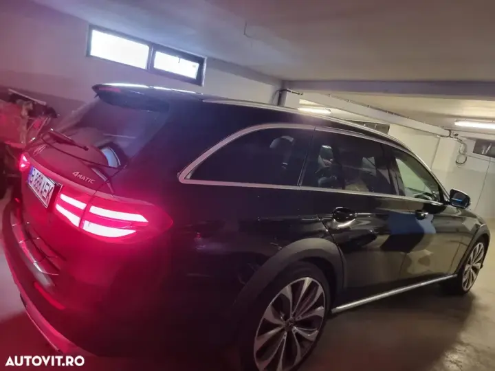 Mercedes-Benz E W213 220 d 4Matic All-Terrain 9G-TRONIC Avantgarde